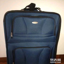 全新皮箱,從美國回來帶東西,現(xiàn)在太多想出售,有小票